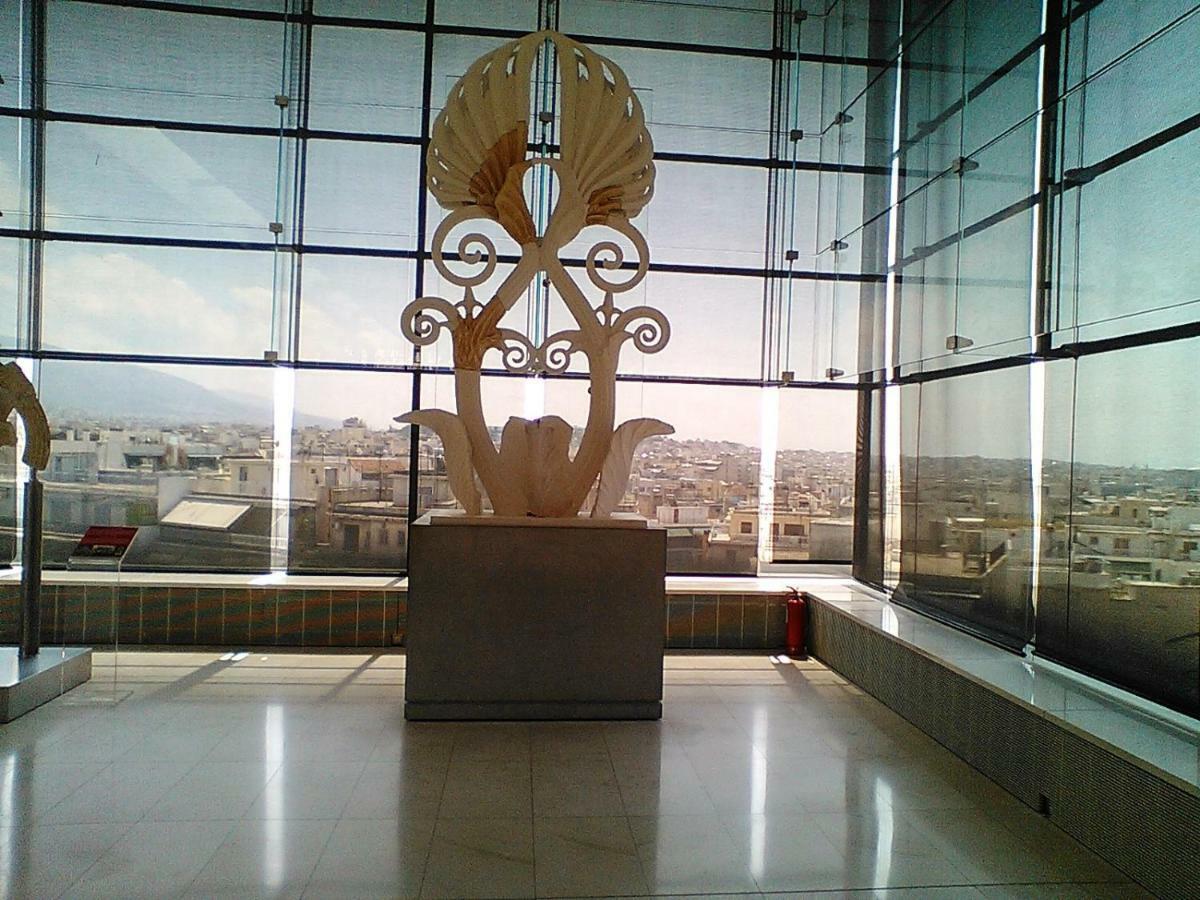Tranquil Central Apt, Behind Athens Caravel Area Екстериор снимка