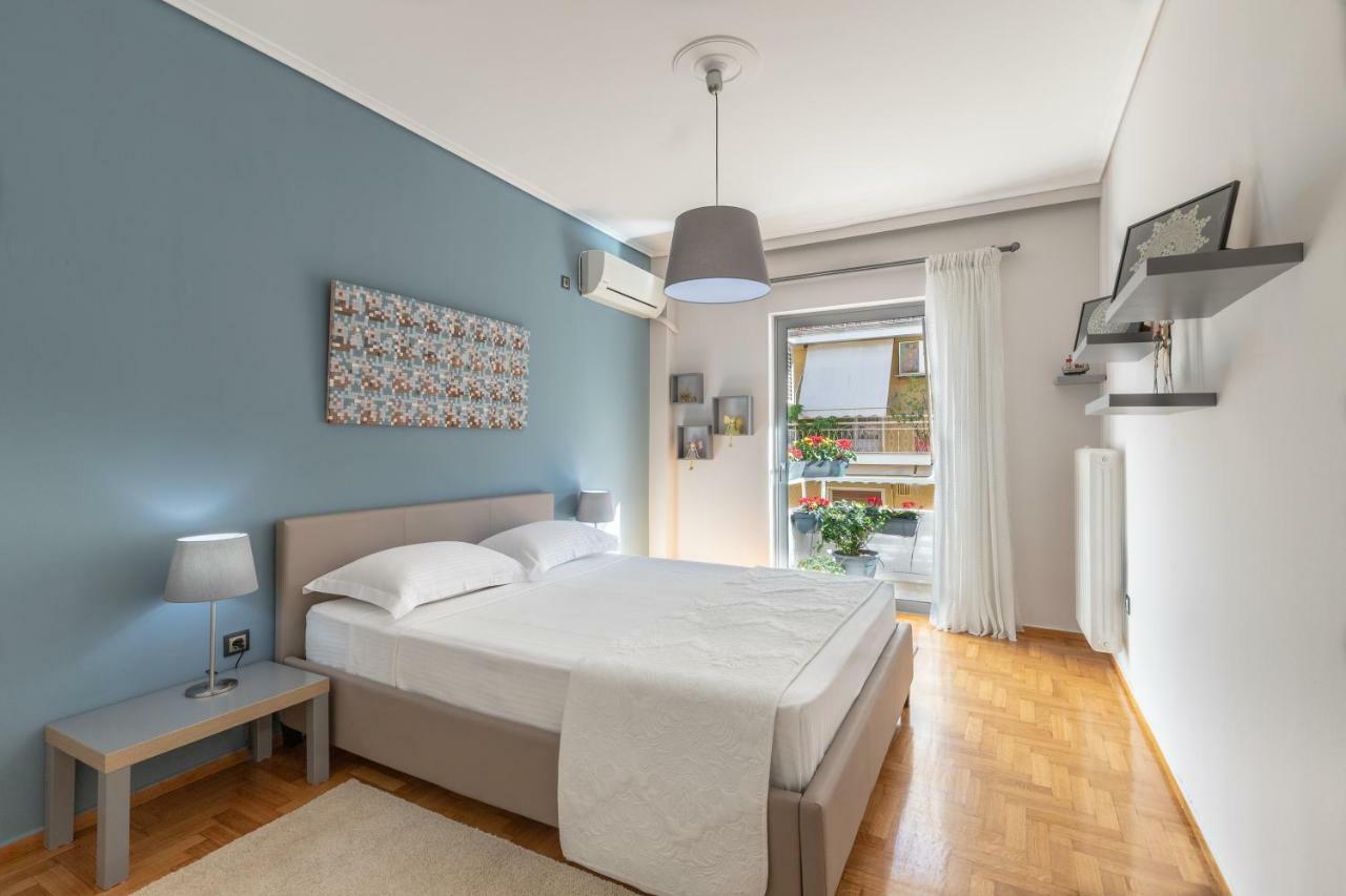 Tranquil Central Apt, Behind Athens Caravel Area Екстериор снимка