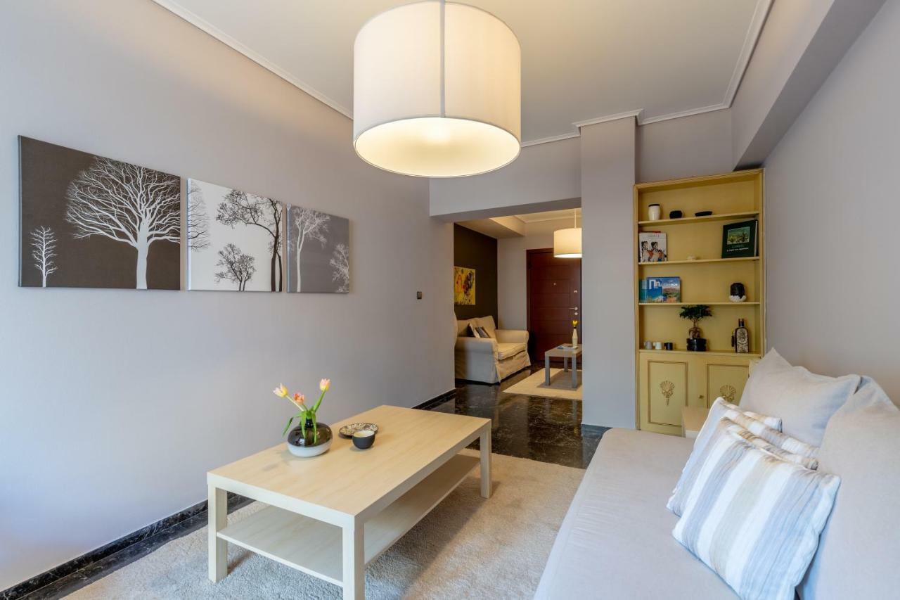Tranquil Central Apt, Behind Athens Caravel Area Екстериор снимка