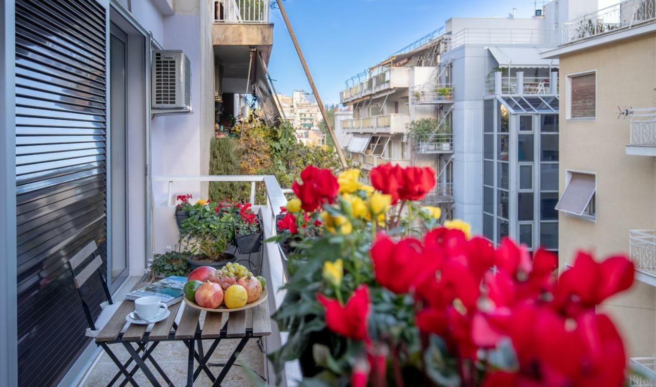 Tranquil Central Apt, Behind Athens Caravel Area Екстериор снимка